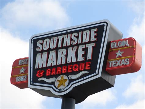 Southside market - Chopped Brisket Baked Potato $9.50. Entree-size with chopped brisket and all the fixin's. Smoked Chicken Salad $8.50. Entree-sized garden salad with smoked chicken. Ranch Hand $9.25. Layered bowl of brisket, beans, cheese and onions served with corn chips on the side. 